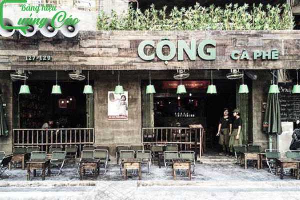 Bảng hiệu gỗ vintage